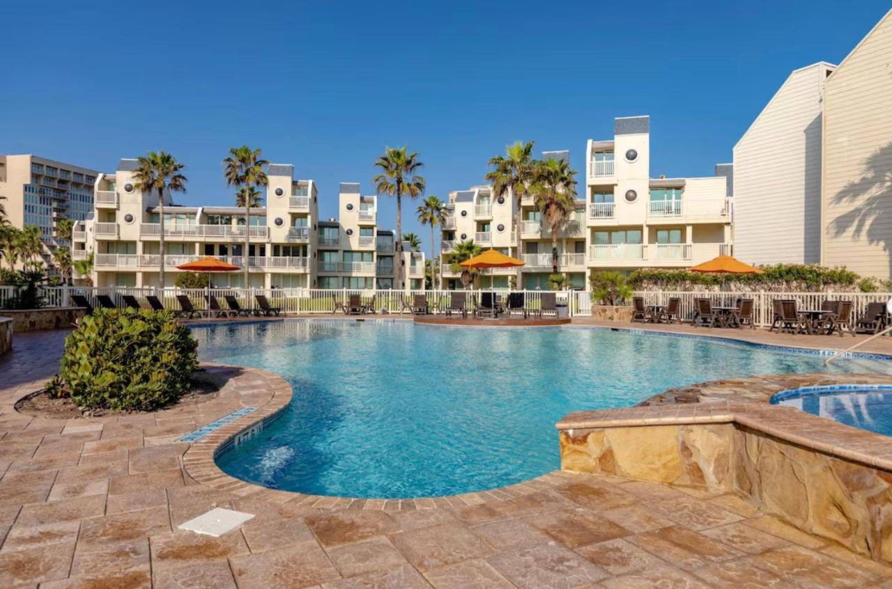 Апартаменти Ocean Breeze Retreat 2Bed 2Bath, Heated Pool! Саут-Падре-Айленд Екстер'єр фото