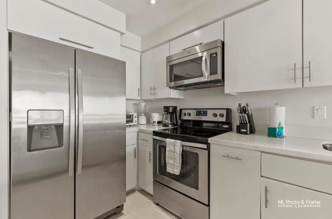 Апартаменти Ocean Breeze Retreat 2Bed 2Bath, Heated Pool! Саут-Падре-Айленд Екстер'єр фото